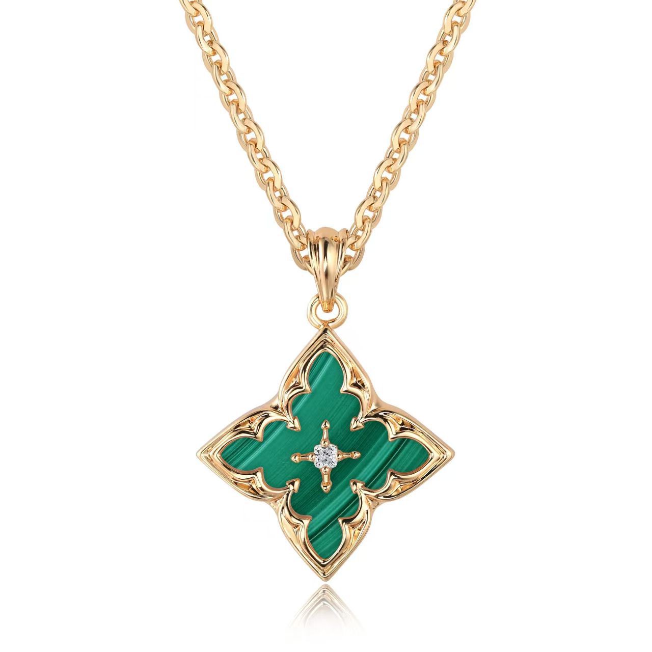 <p>Collar con Colgante Trébol Blanco | Oro</p>