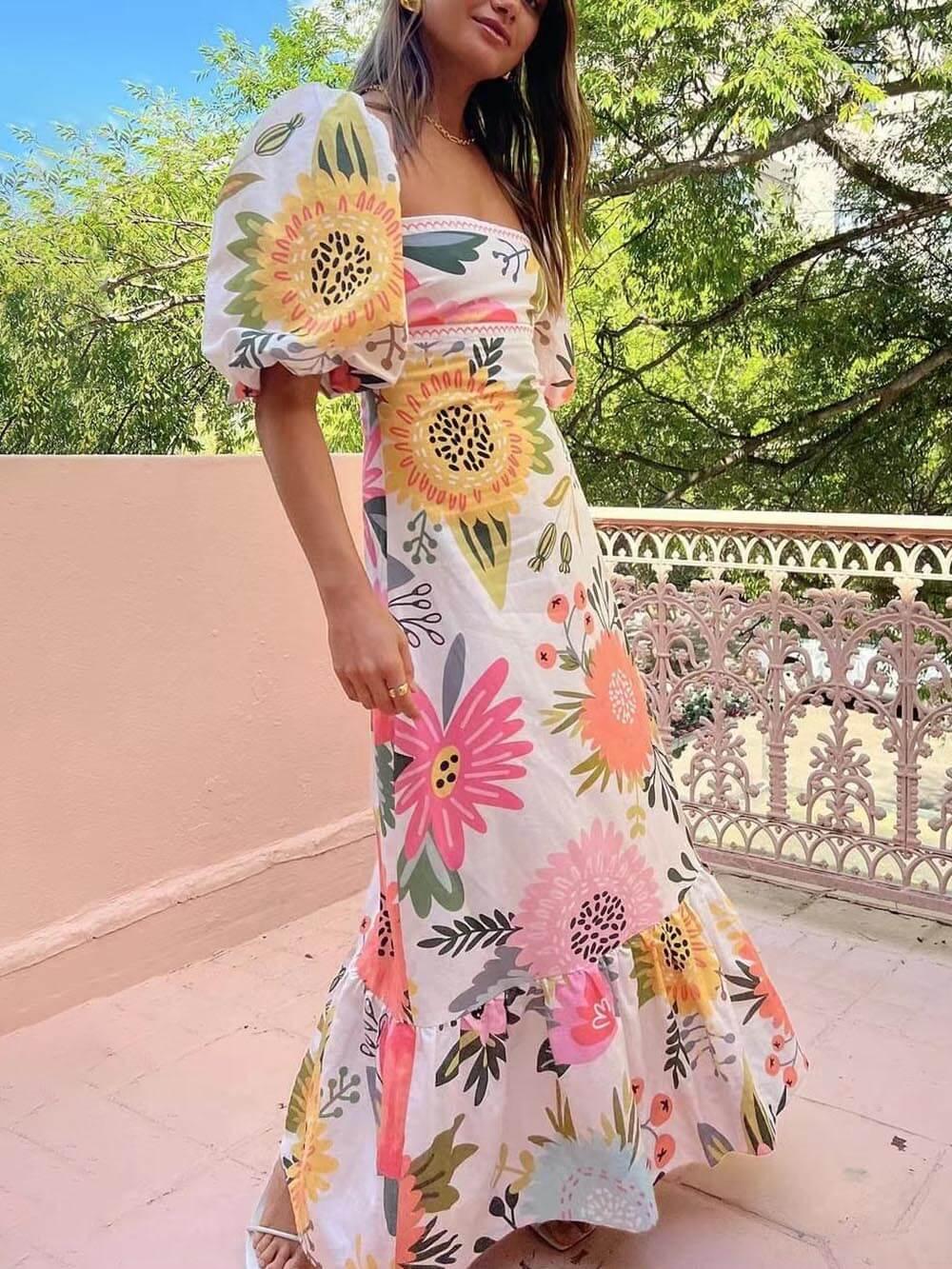 Ivy | Vestido maxi de verano con flores y escote cuadrado