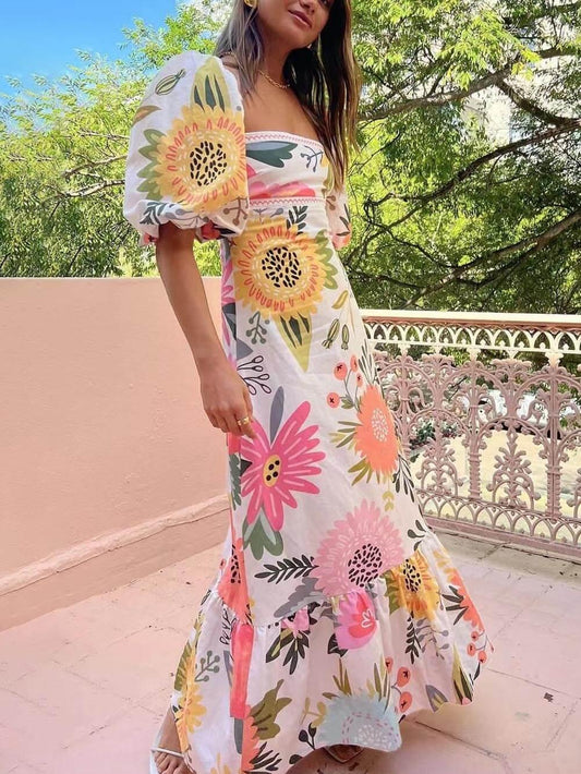 Ivy | Vestido maxi de verano con flores y escote cuadrado