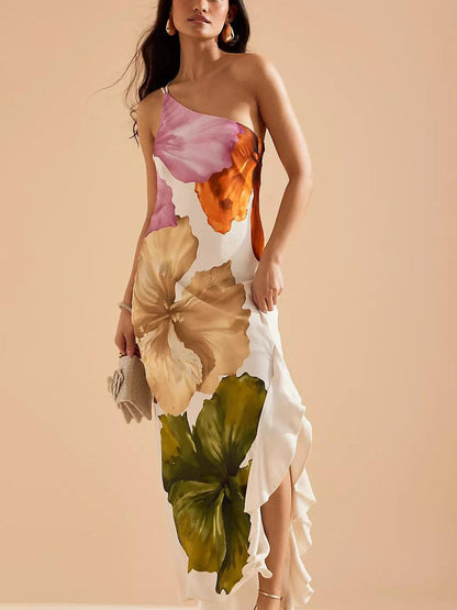 Kira | Vestido maxi de resort con flores de un solo hombro
