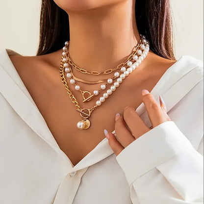 <strong>Conjunto Collar Cadena Serpiente con Perla Vintage | Oro</strong>