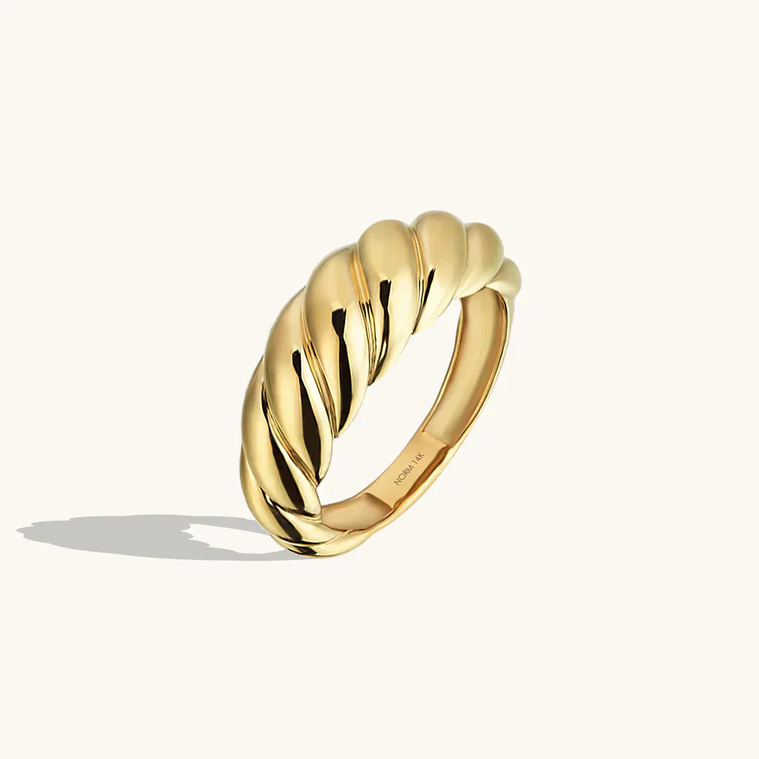 <p>Anillo Croissant | Oro</p>