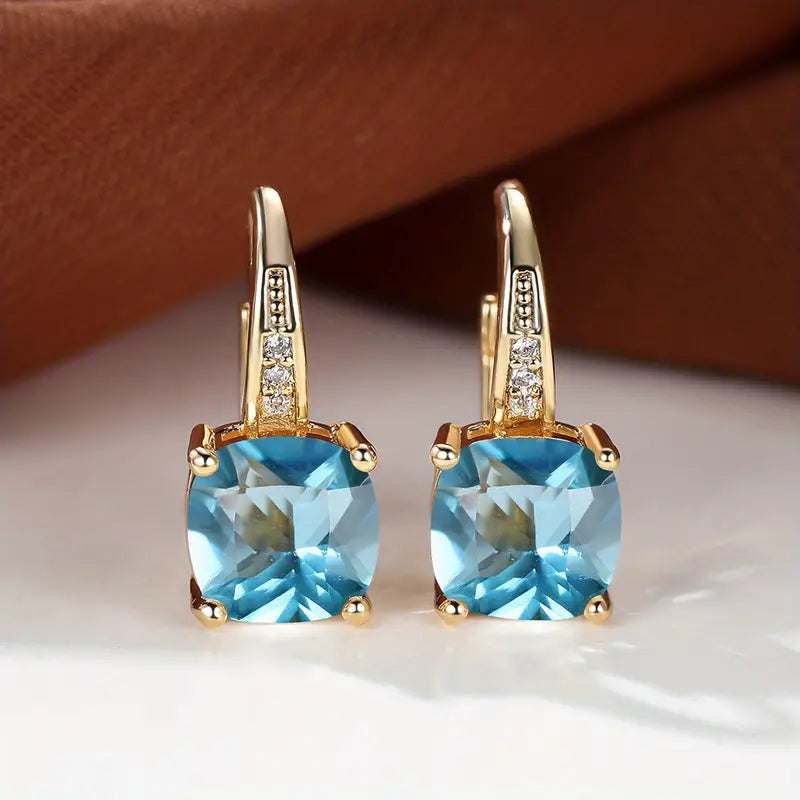<p>Aretes de Aro con Piedra Mística | Oro</p>