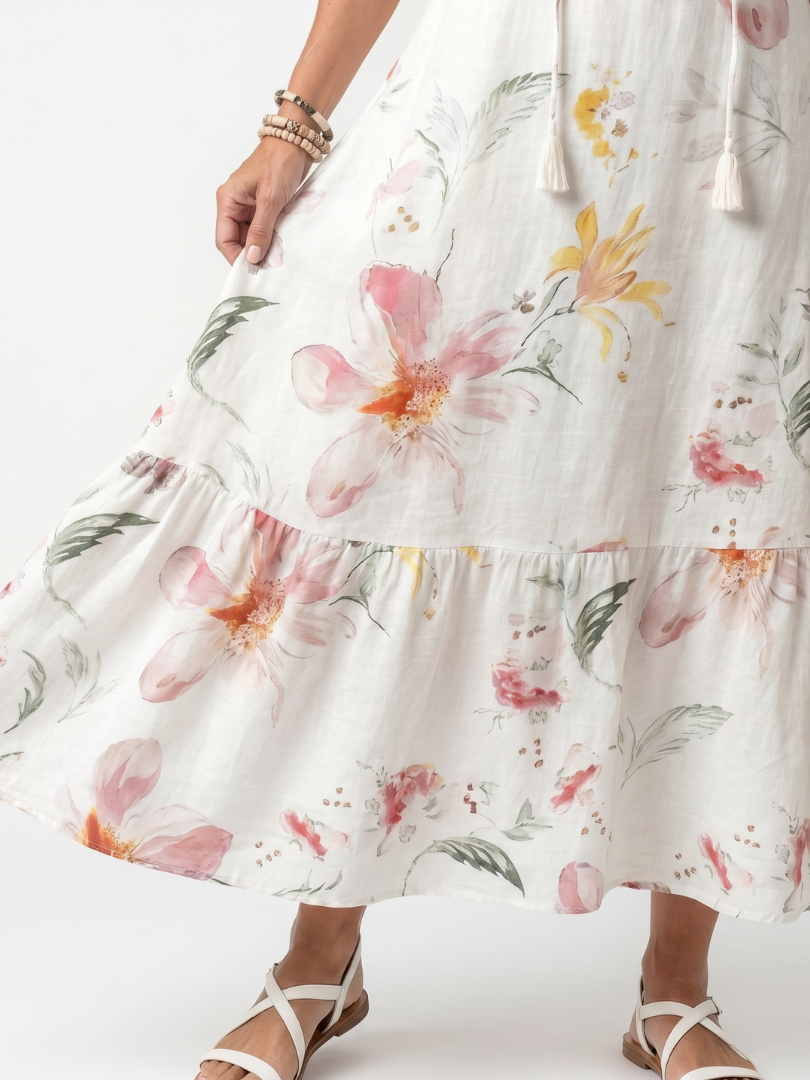 Noa | Vestido Midi Floral Escalonado con Cuello de Borlas