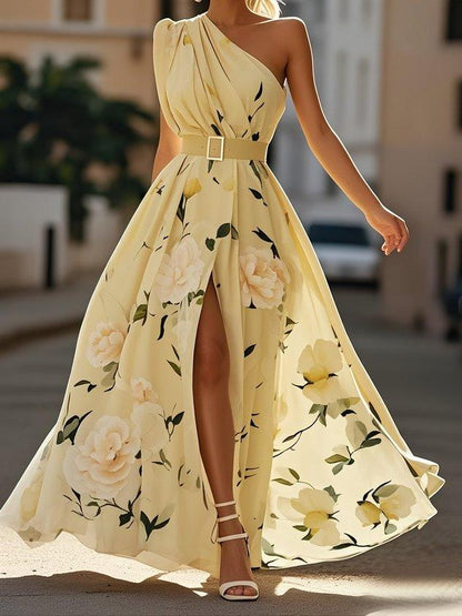 Julie | Vestido maxi de chiffon verde jasno con flores de un solo hombro