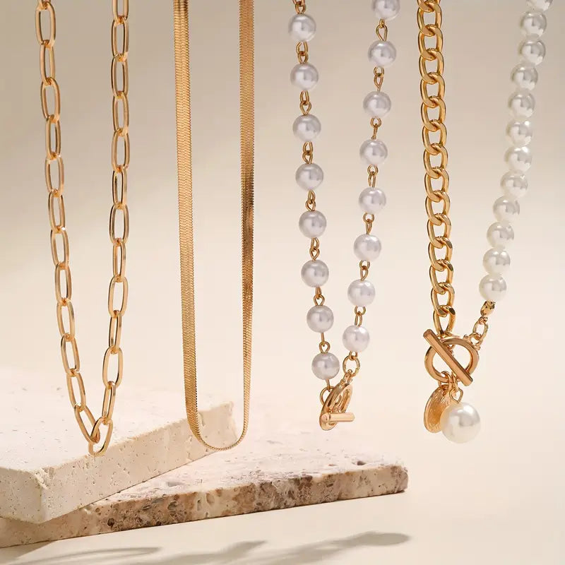 <strong>Conjunto Collar Cadena Serpiente con Perla Vintage | Oro</strong>