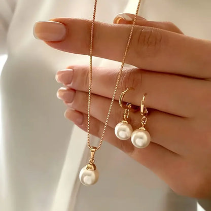 Golden Grace Conjunto de Joyería con Perlas | Oro