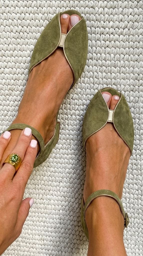 Olivia | Sandalias Elegancia Verde Salvia