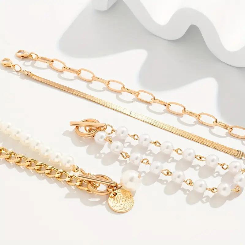 <strong>Conjunto de 4 Pulseras Chic - Serpiente, Perlas y Eslabones | Oro</strong>