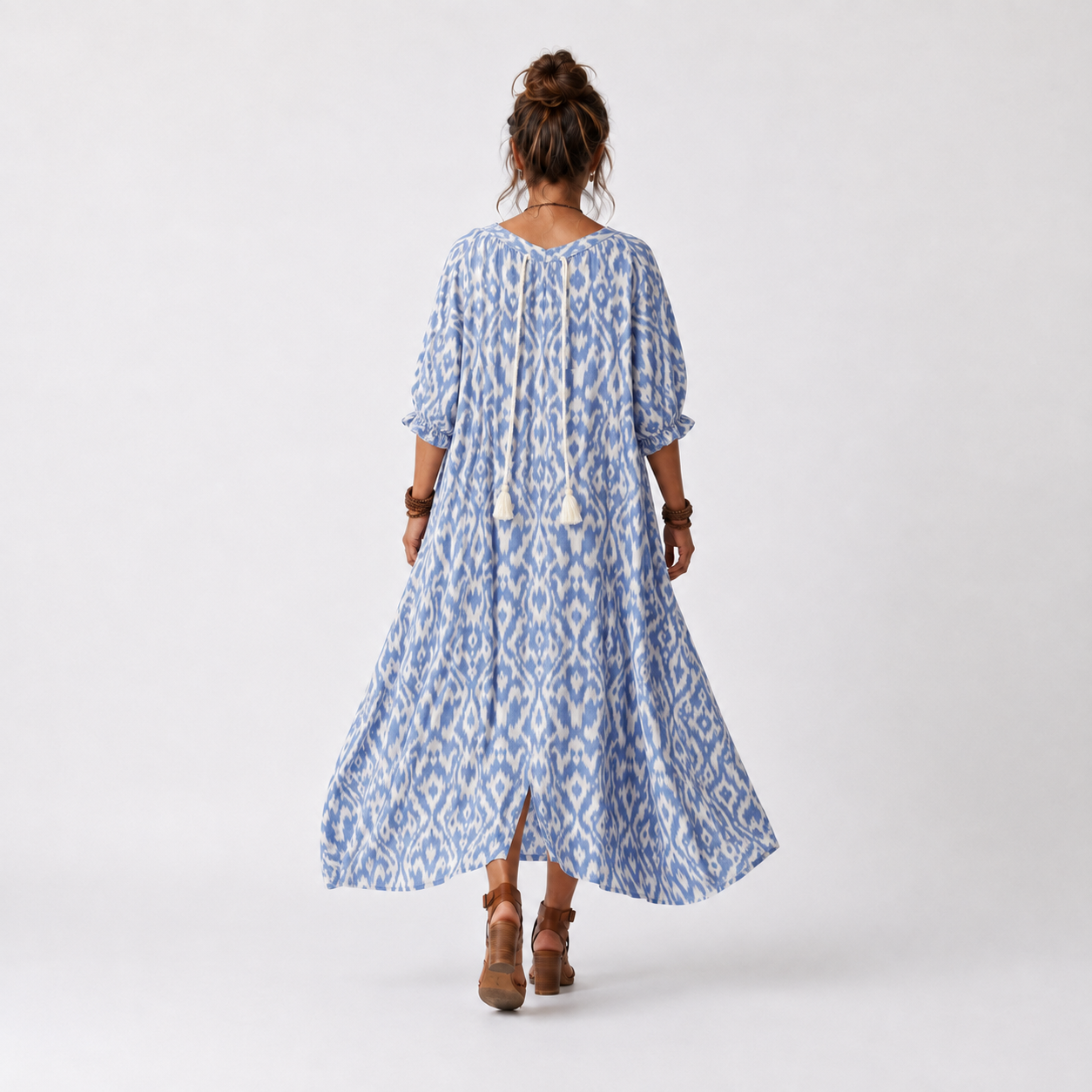 Ottoline | Vestido Midi Estampado con Cuello de Borlas