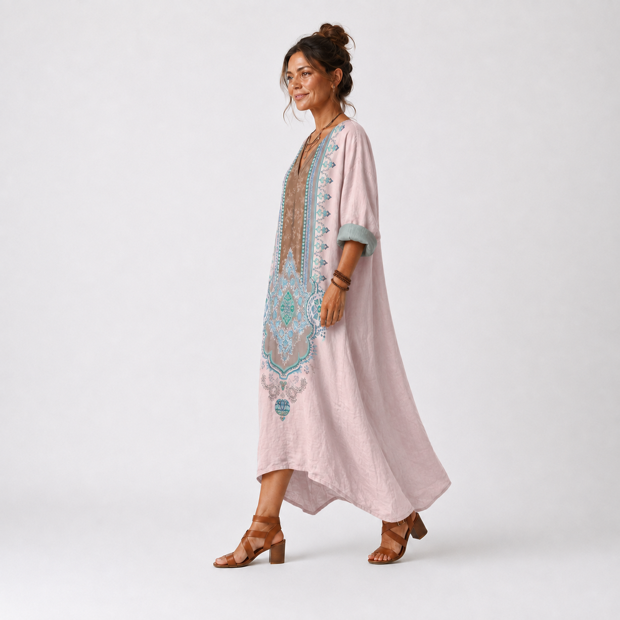 Kenza | Vestido Midi Relajado con Paneles de Diseno y Bolsillos