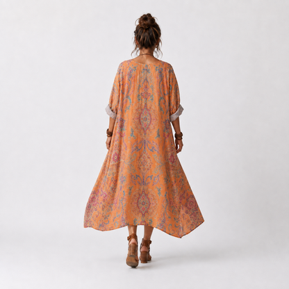 Remi | Vestido Midi Estampado Oversize con Cuello Muesca y Bolsillos