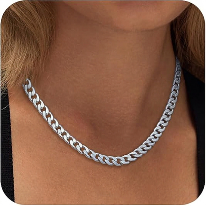 <strong>Collar Grueso Cubano Cadena | Oro</strong>