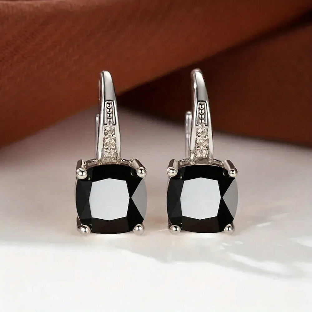 <p>Aretes de Aro con Piedra Mística | Oro</p>