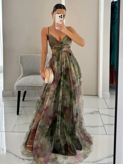 Karen | Vestido maxi con flores pintadas y escote en V