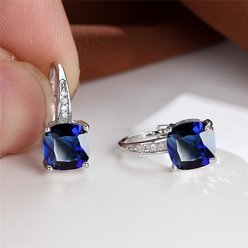<p>Aretes de Aro con Piedra Mística | Oro</p>