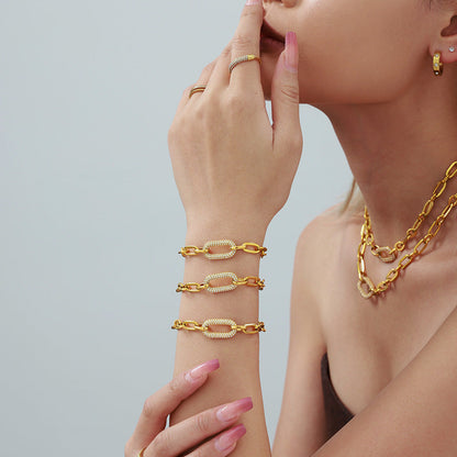 <strong>Conjunto de Joyería Cadena Gruesa con Pavé | Oro</strong>