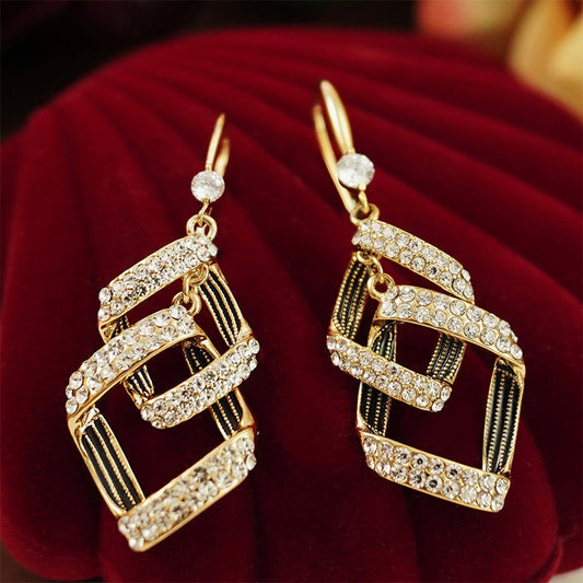 Stella Virelle Aretes Multicapas | Oro