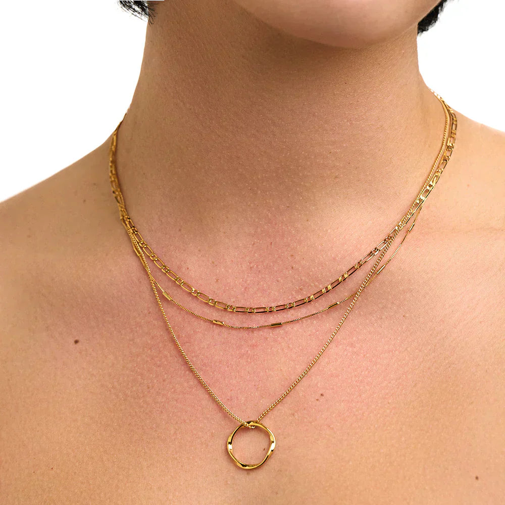 Collar Trzyszuwarkowy con Aro Abierto | Oro