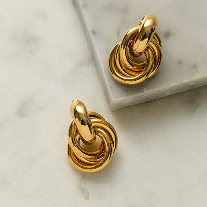 <p>Aretes Trenzados Statement | Oro</p>