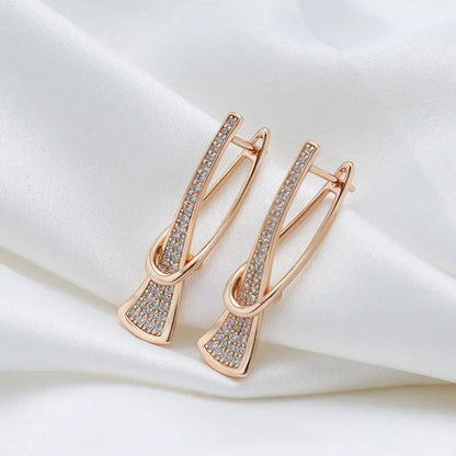 <p>Aretes de Cristal Radiante en Capas | Oro</p>