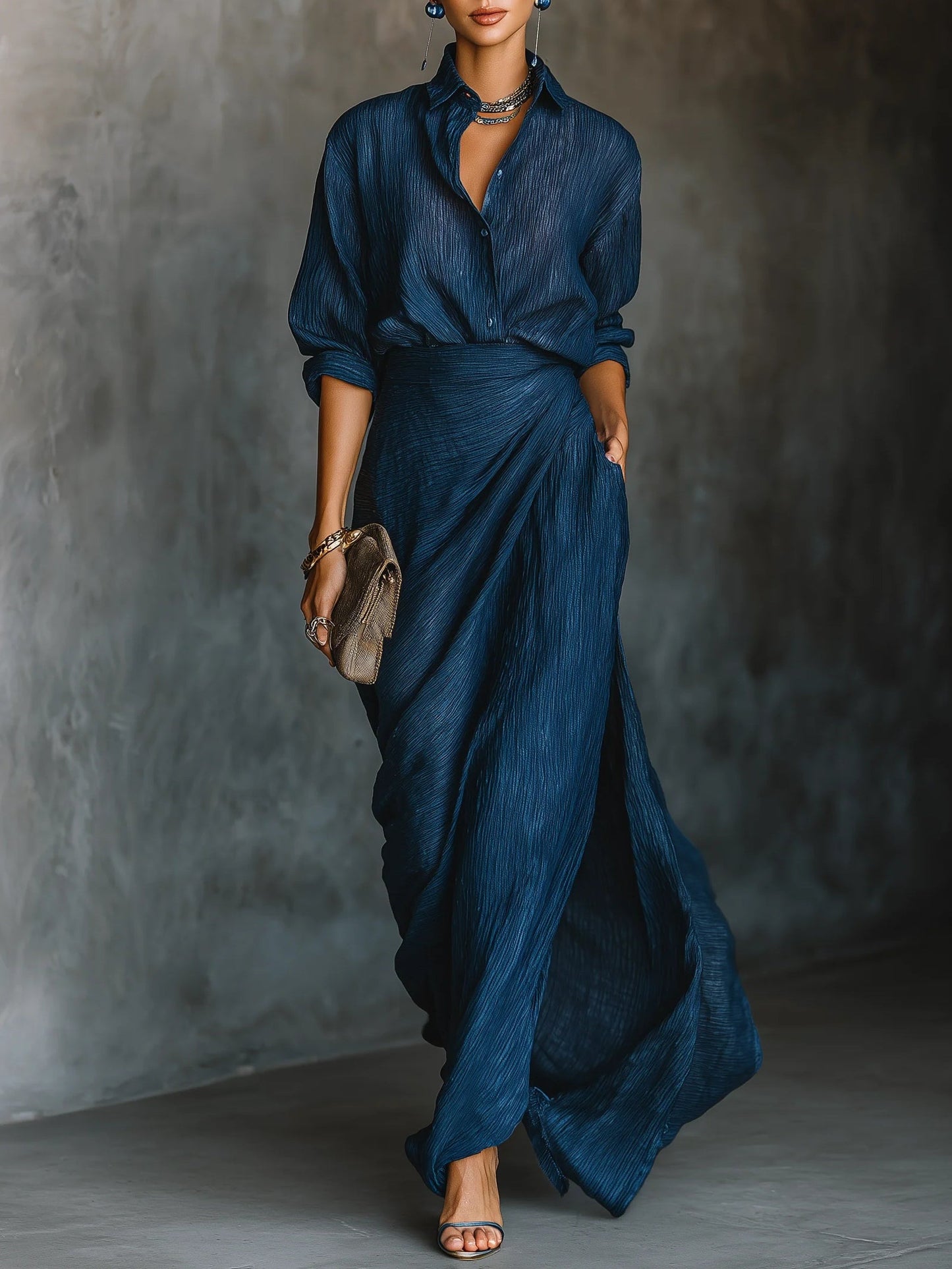Jenny | Conjunto elegante: blusa azul y falda larga
