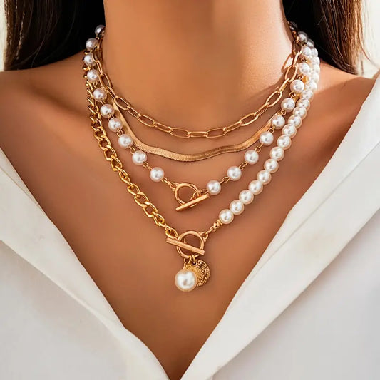 <strong>Conjunto Collar Cadena Serpiente con Perla Vintage | Oro</strong>