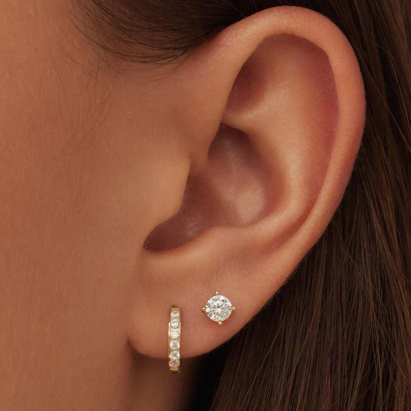 Dara Brillane Conjunto de Aretes con Piedra | Oro
