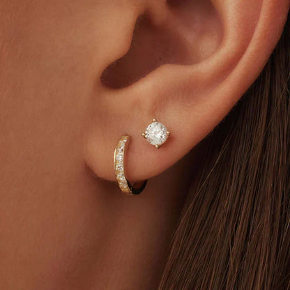 Dara Brillane Conjunto de Aretes con Piedra | Oro